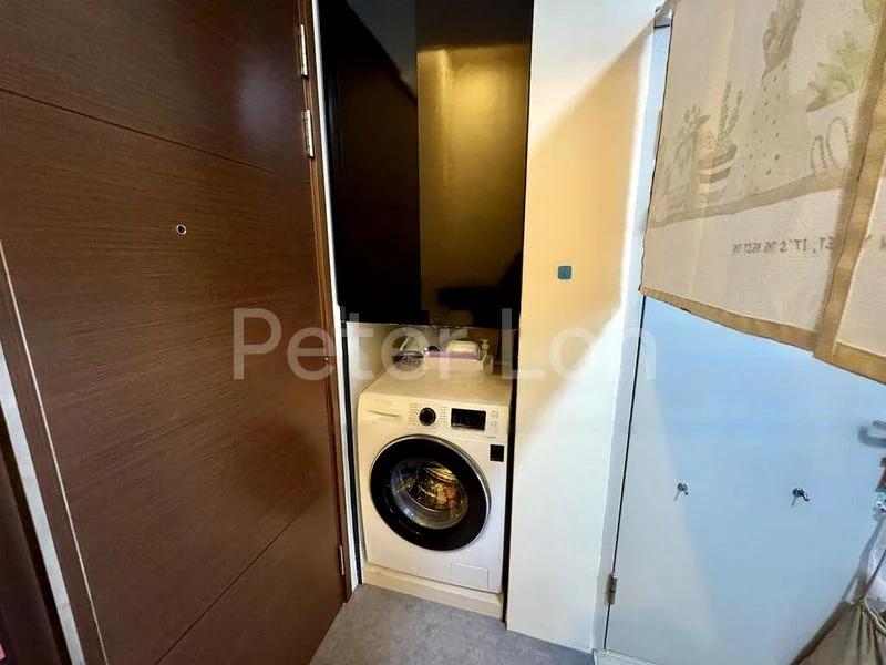2 Bed Condo for Sale in  The Promenade @ Pelikat - Image 9